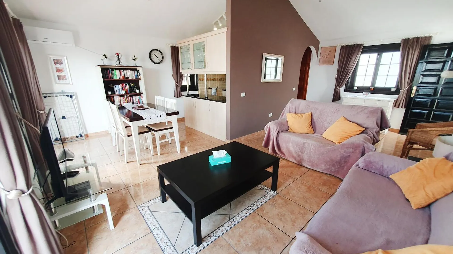 Apartment Hajnalka Apartman - Heated Pool And Partial Ocean Views San Miguel de Abona
